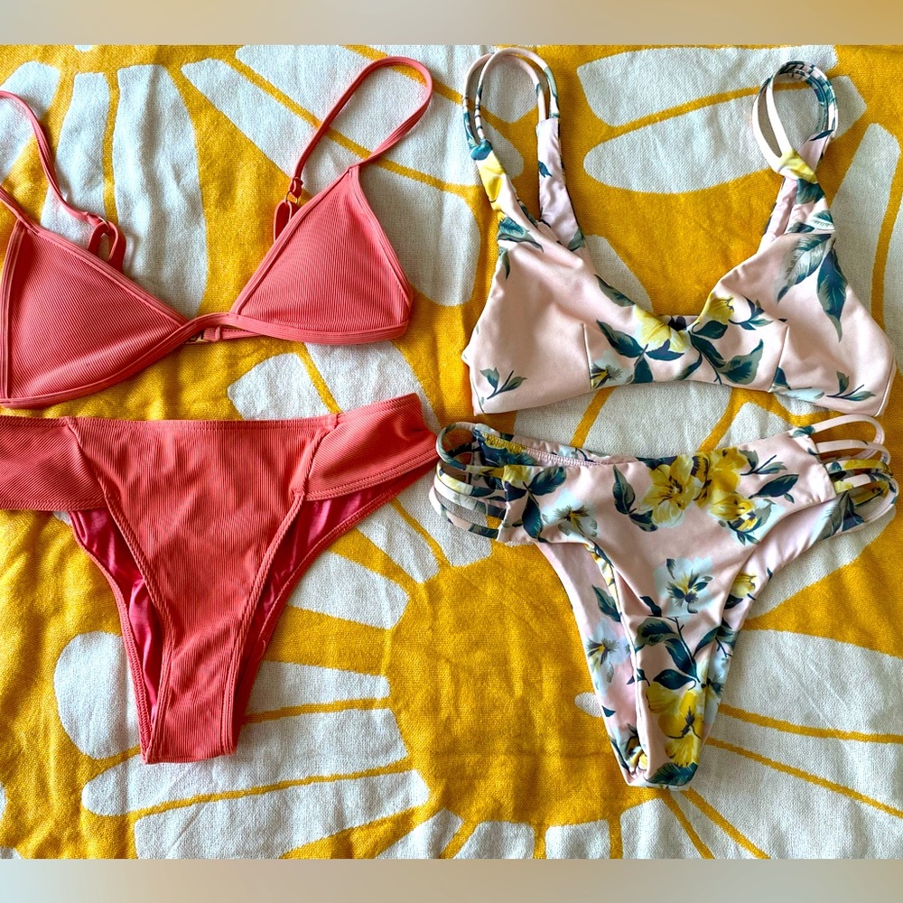 2 Volcom Bikini Sets
